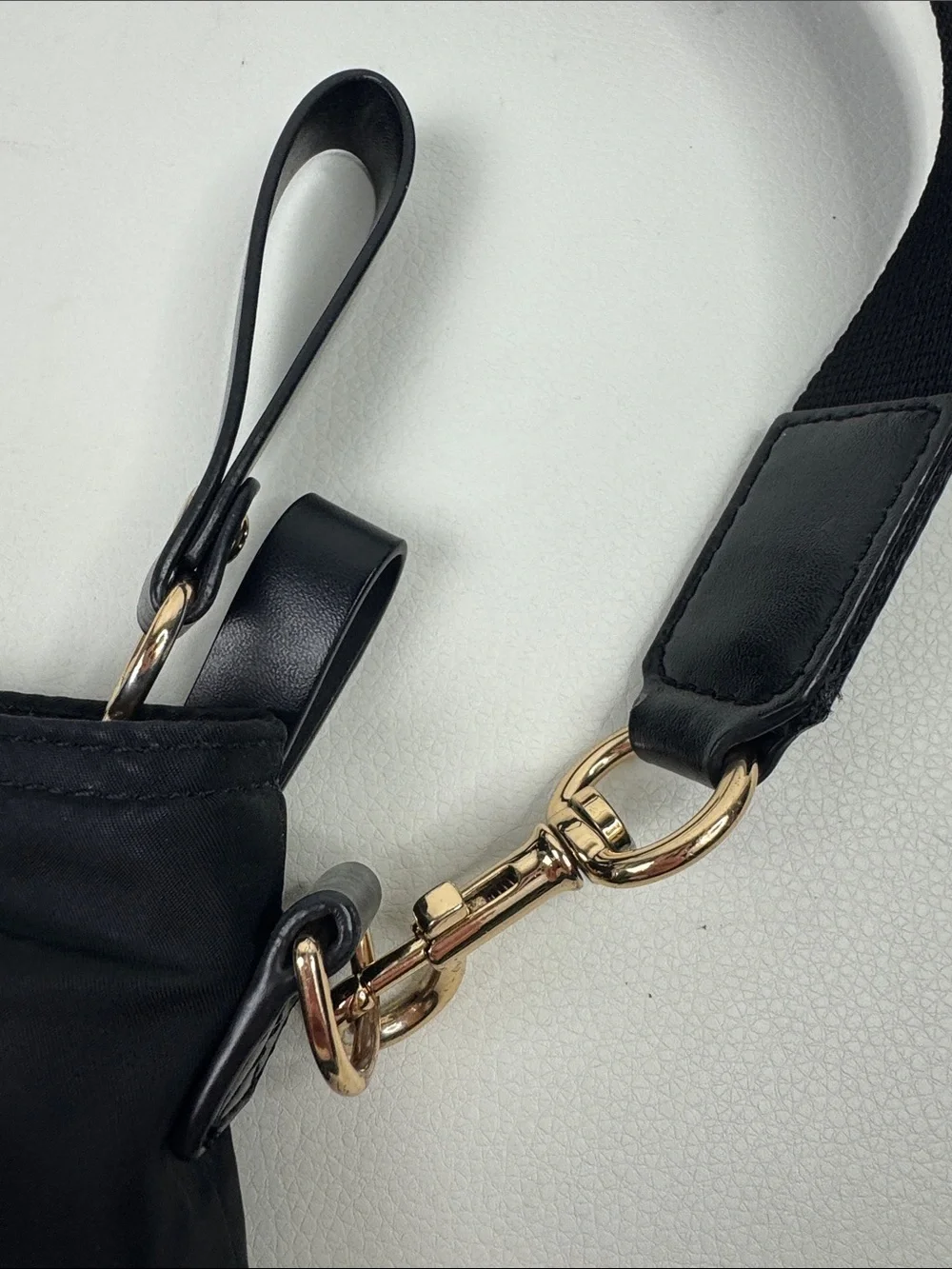 Tory Burch Black Nylon Crossbody Gold Zip Hardware Adjustable strap Designer